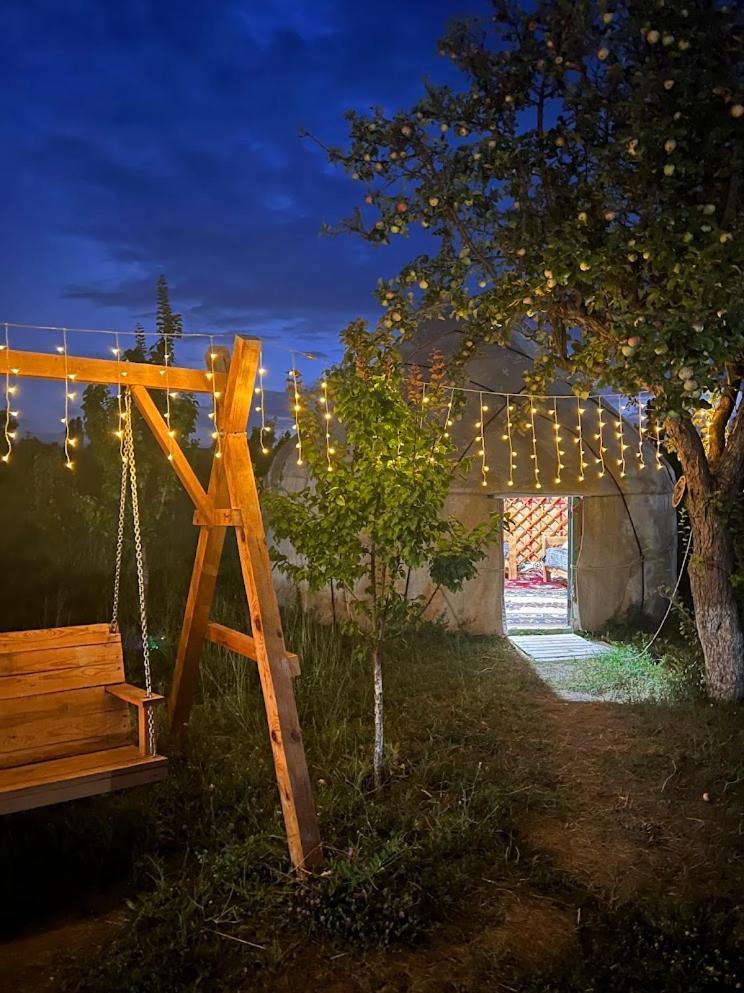 Bosogo Yurt Camp Hotel Bokonbayevo Buitenkant foto