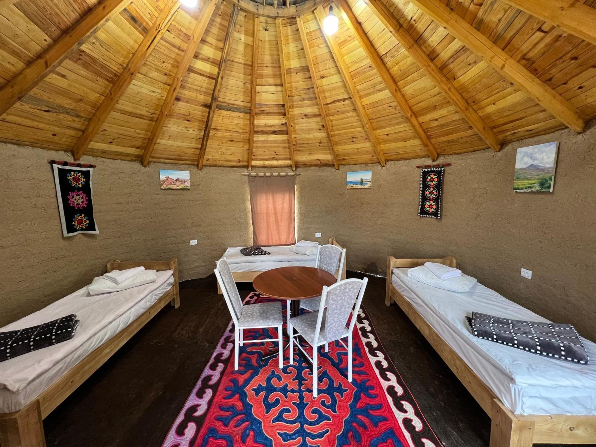 Bosogo Yurt Camp Hotel Bokonbayevo Buitenkant foto