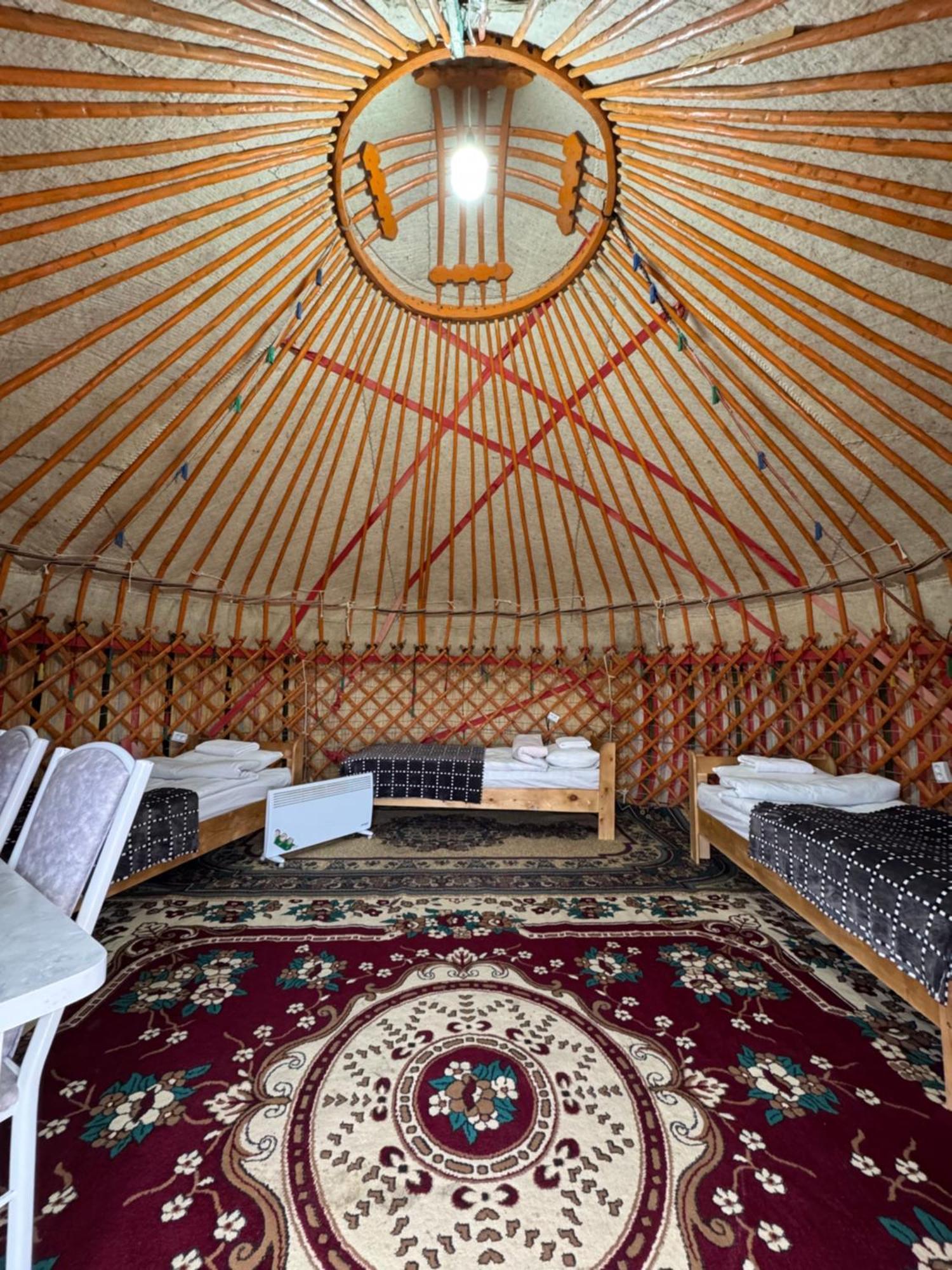Bosogo Yurt Camp Hotel Bokonbayevo Buitenkant foto