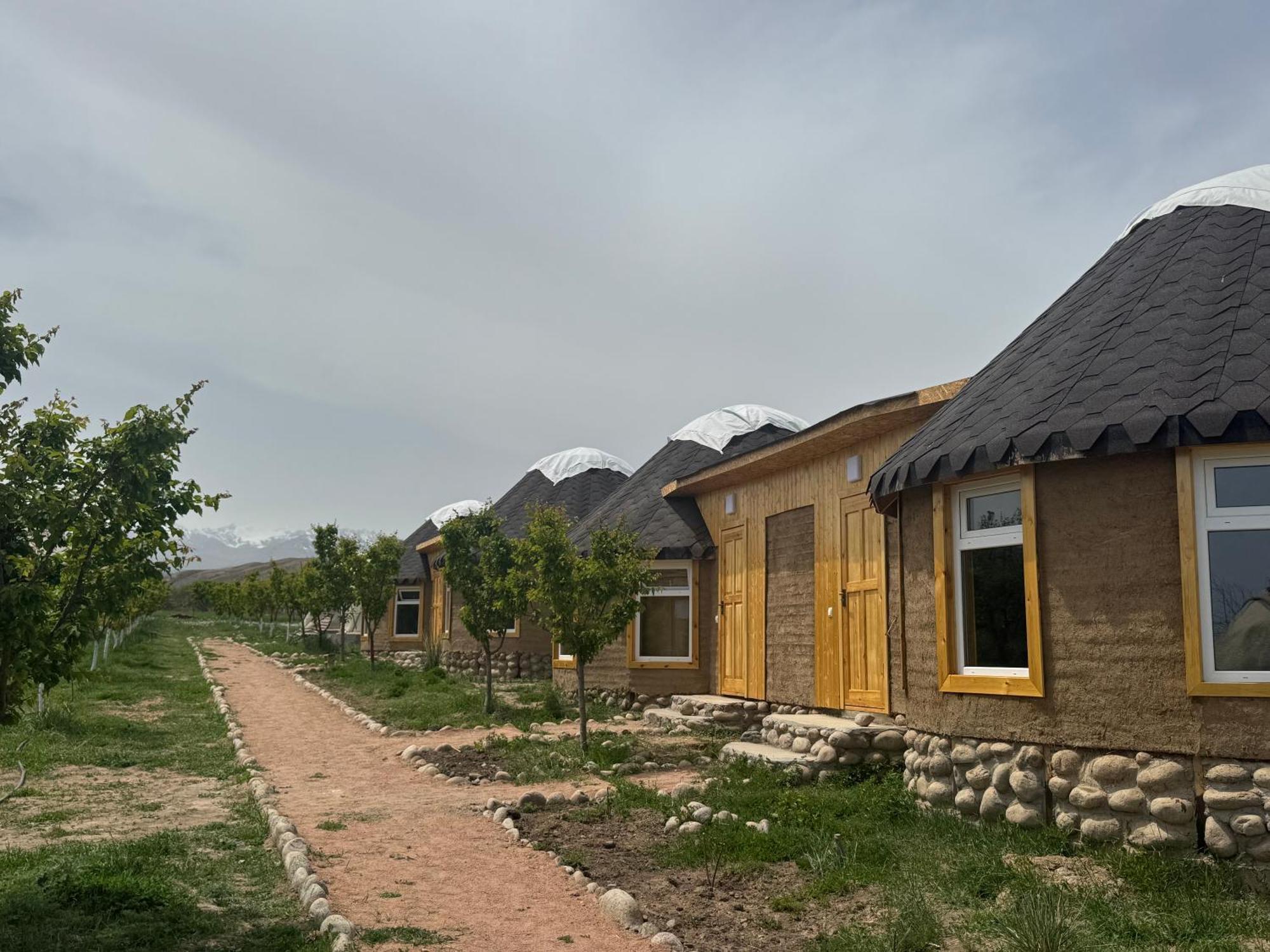 Bosogo Yurt Camp Hotel Bokonbayevo Buitenkant foto
