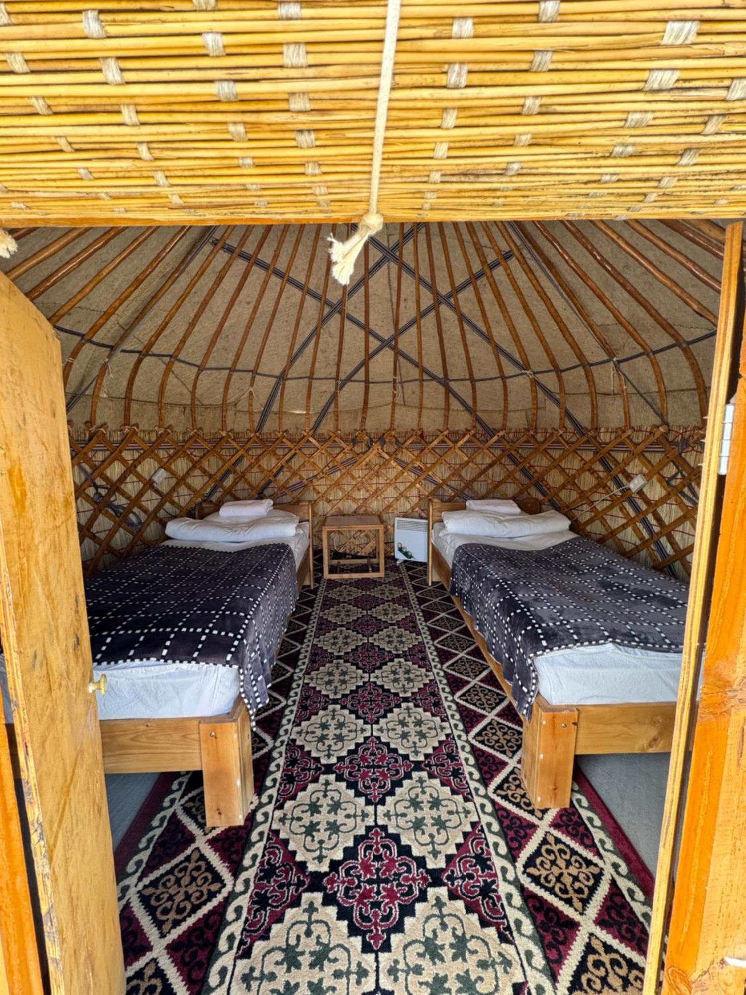 Bosogo Yurt Camp Hotel Bokonbayevo Buitenkant foto